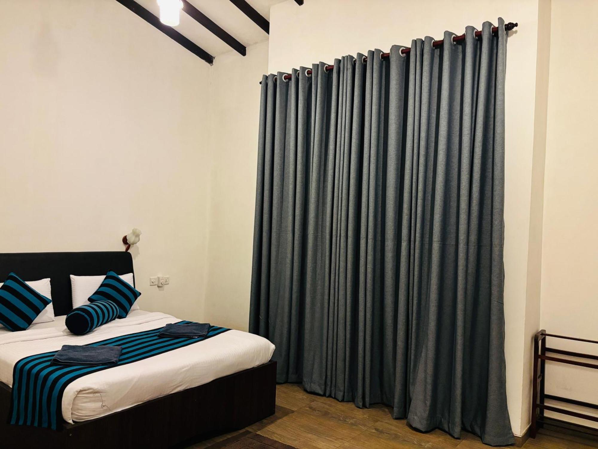Shadow Inn إيلا المظهر الخارجي الصورة